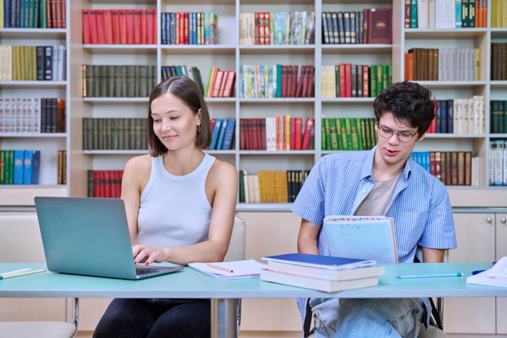 As 22 melhores maneiras de ganhar dinheiro lendo livros
